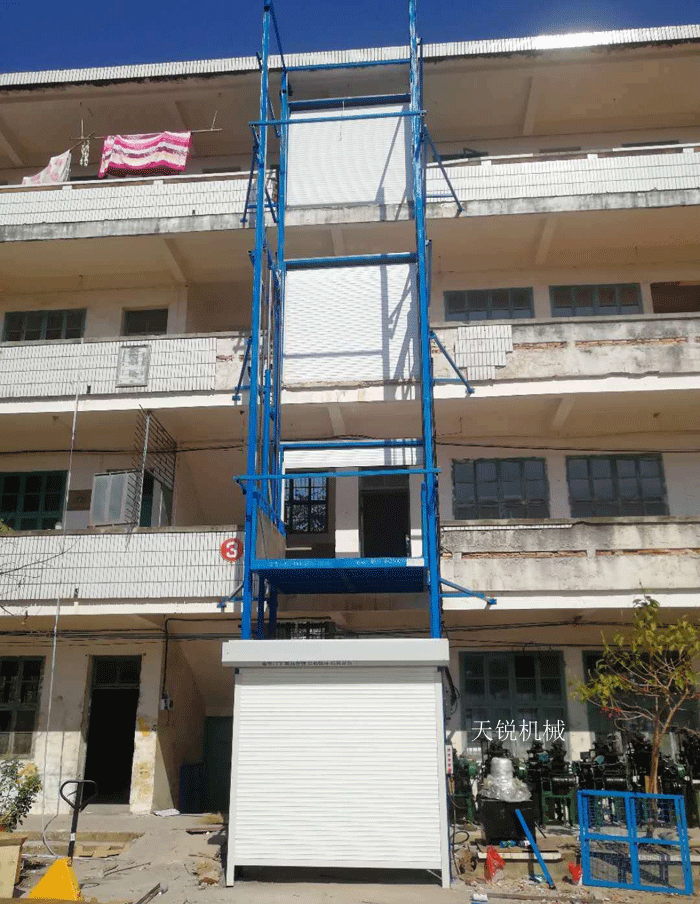 上海室外升降货梯